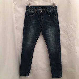 Nineteen 91 Jeans 34 skinny straight medium wash ECU